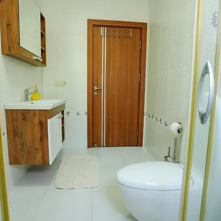W Pool And Balcony 3 Min To Dalyan River 别墅 *